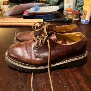 Dr. Martens Brown Leather Lace-Up Oxford Shoes